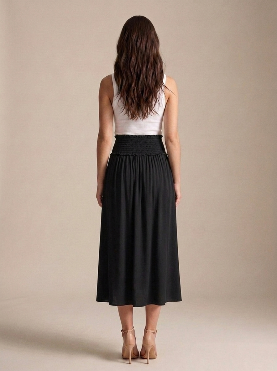 Scilla, back view
