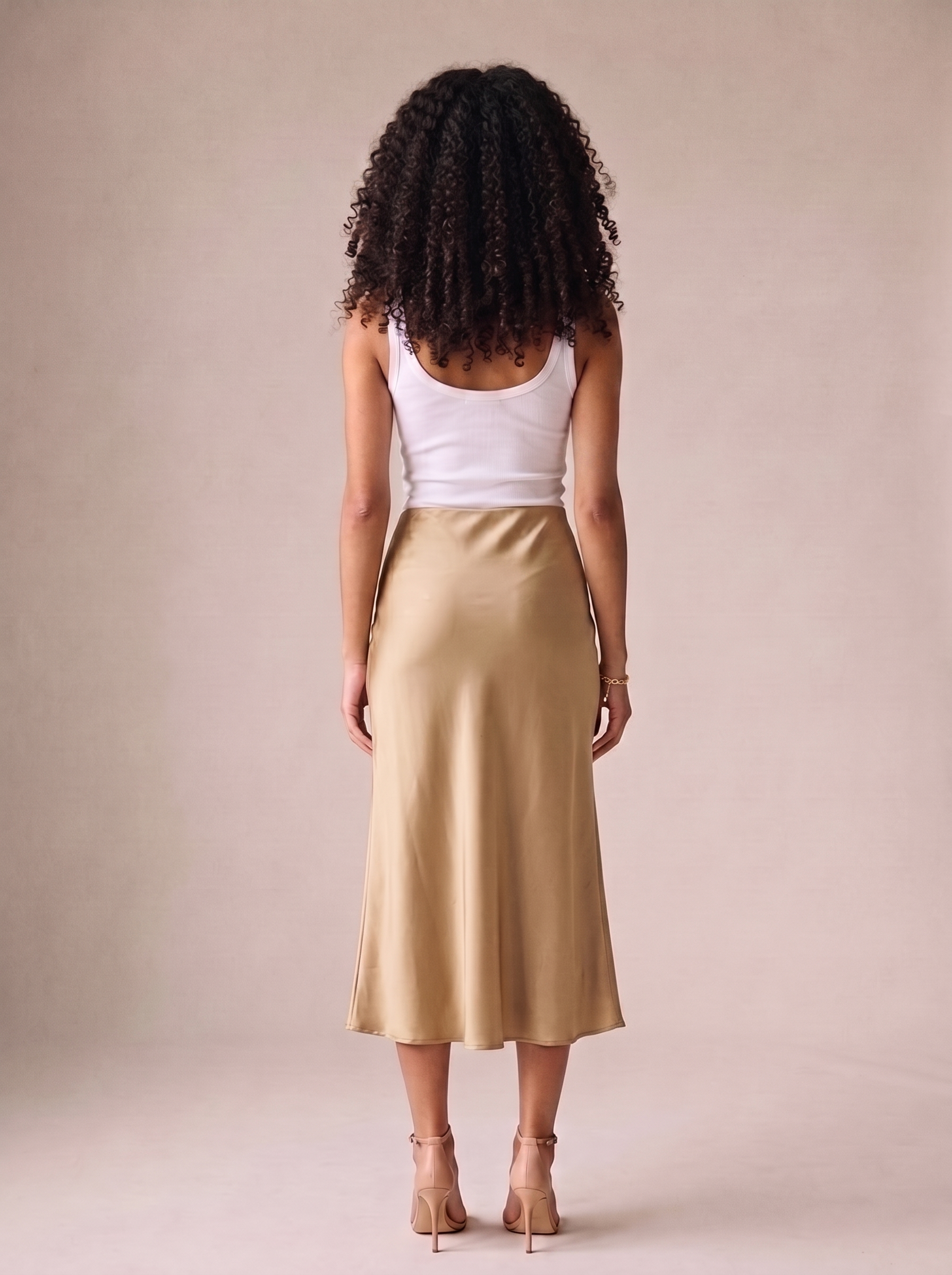 Gemma, back view