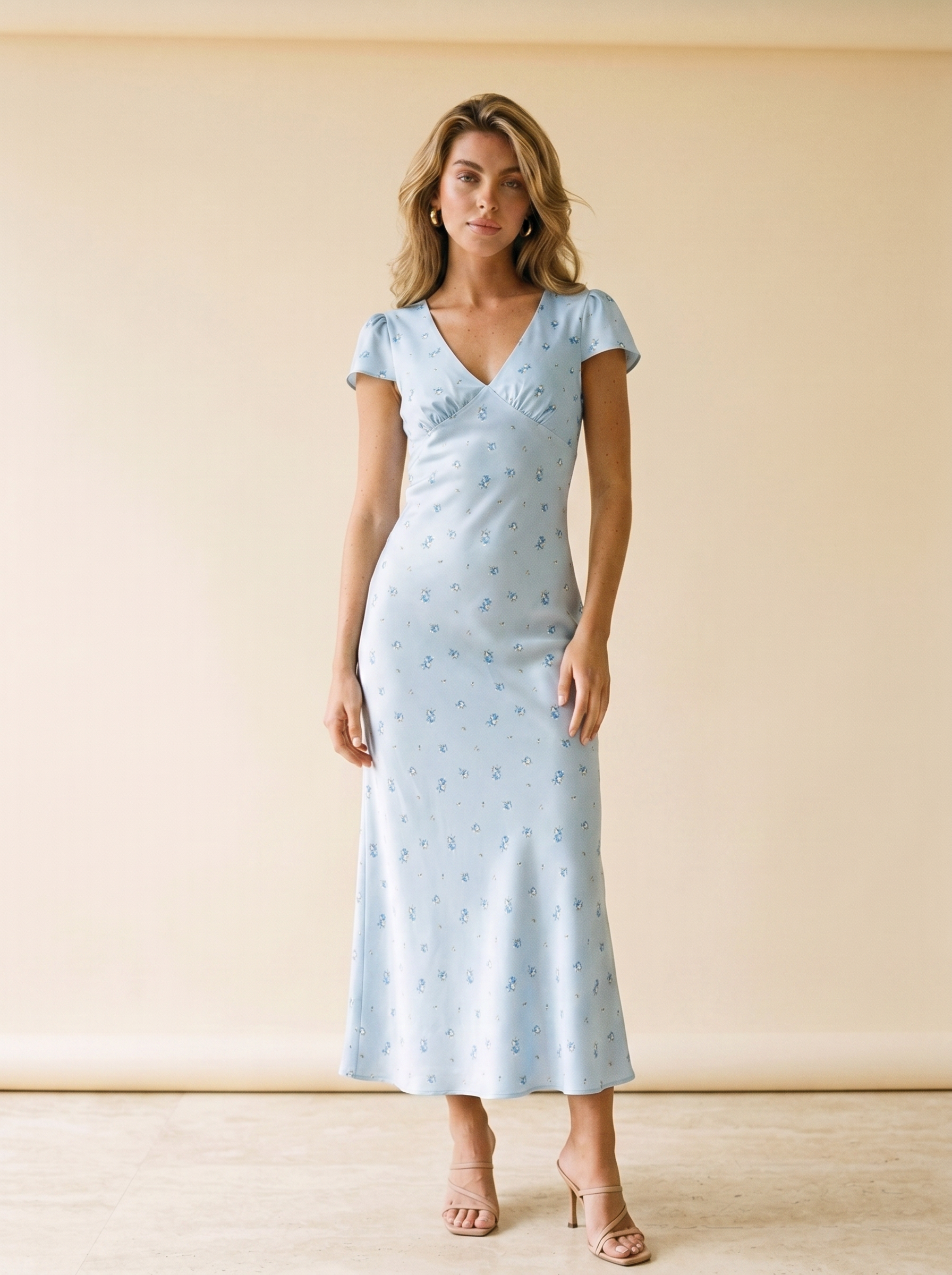 Alghero — V-Neck Cap Sleeve Maxi Dress